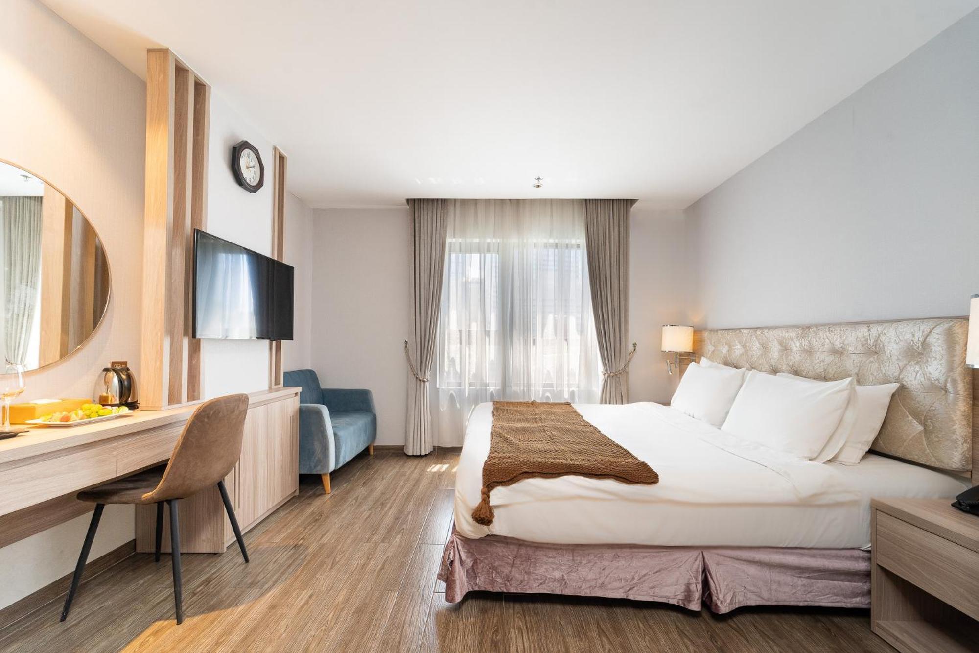 Nicecy Hotel Suites & Spa Хошимін Екстер'єр фото